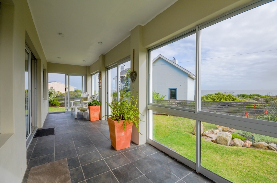 3 Bedroom Property for Sale in Pringle Bay Western Cape